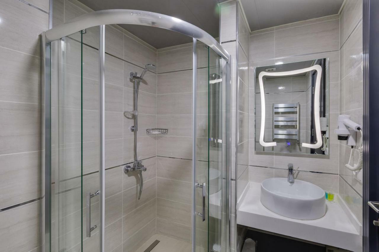 City Hotel Batumi Zewnętrze zdjęcie